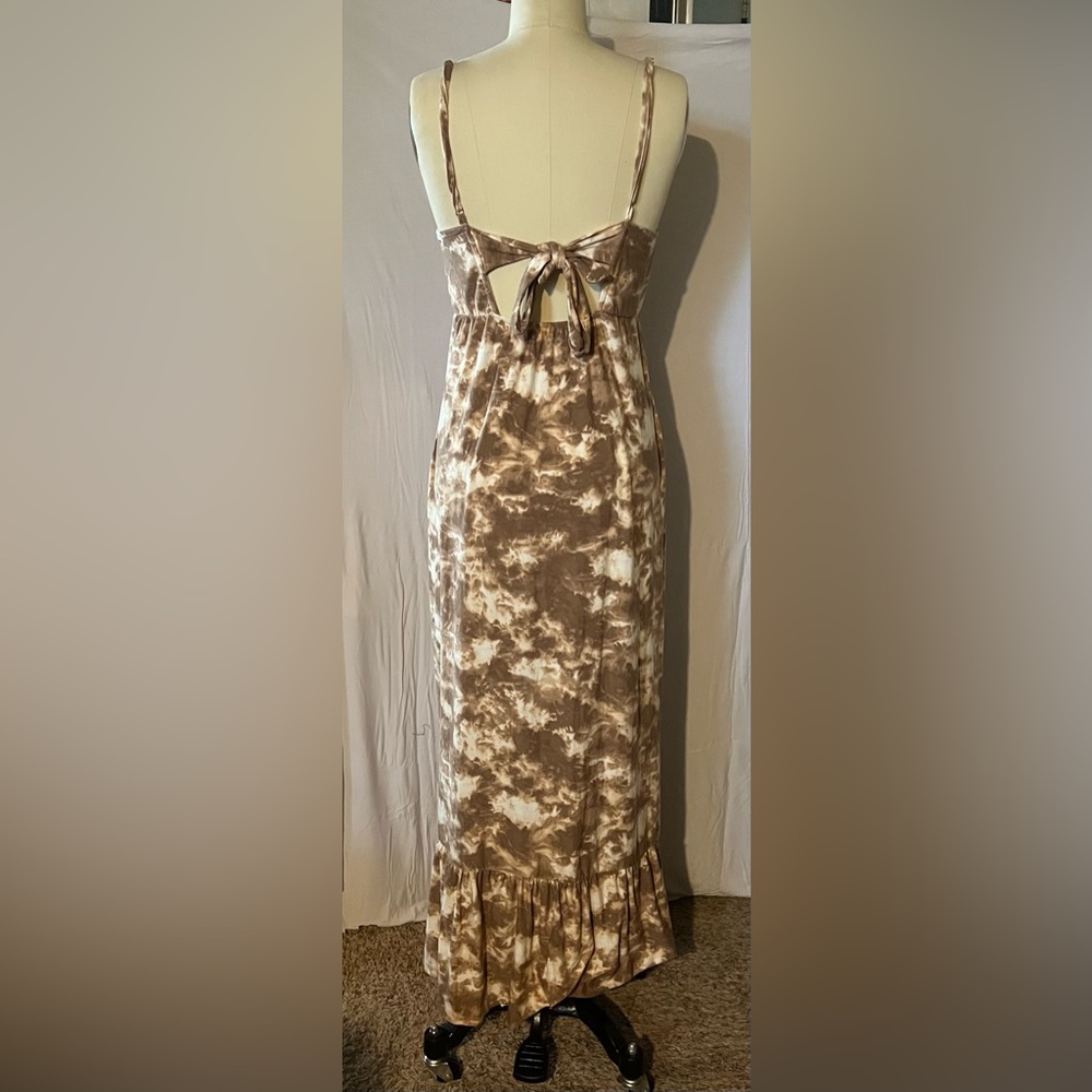 Summer Dress. Tye-dyed , Jersey stretch, back tie, adjustable bra straps.